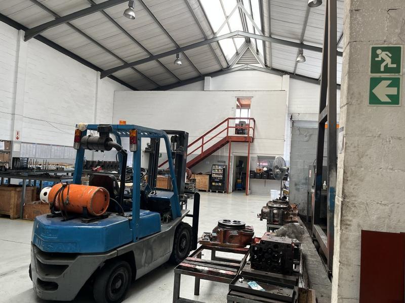 To Let Commercial Property for Rent in Montague Gardens Western Cape